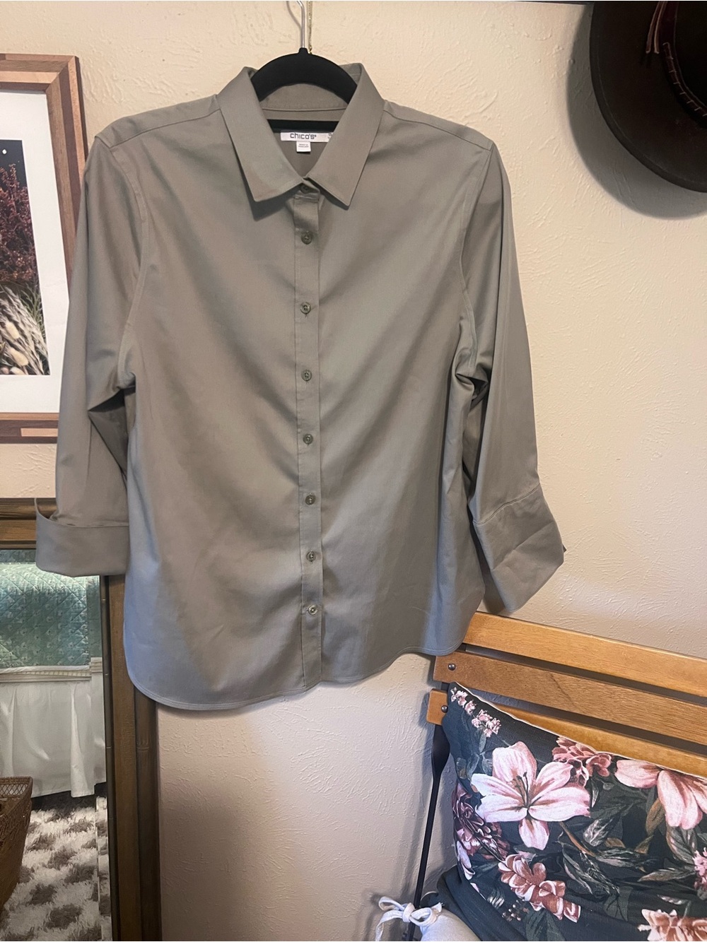 Chico's Tailored Blouse in Light Taupe